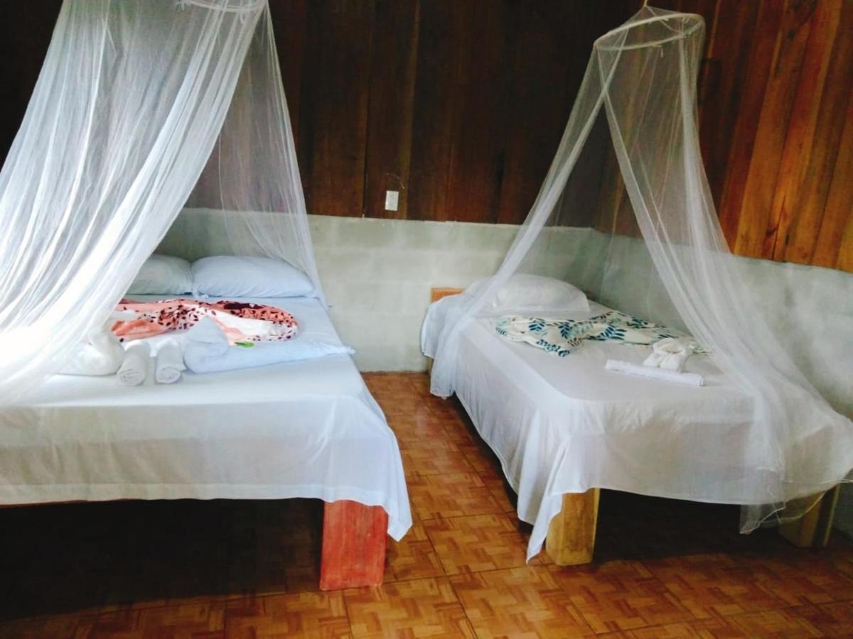 Posada Rio Celeste In Bed & Breakfast エクステリア 写真