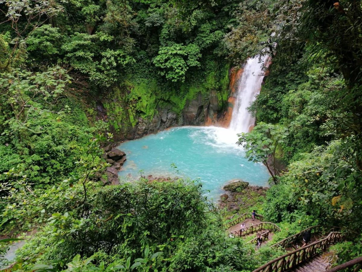 Posada Rio Celeste In Bed & Breakfast エクステリア 写真